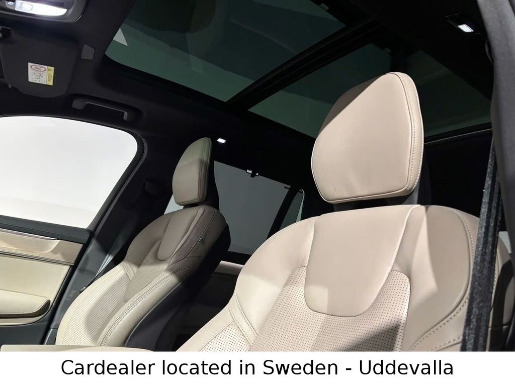 Volvo XC90 2025