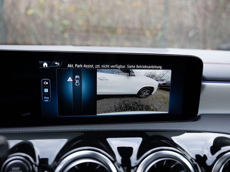 Mercedes-Benz CLA 200 2025