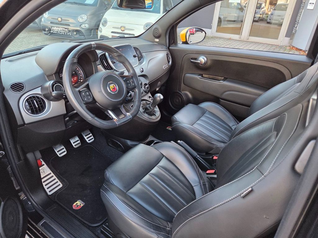Abarth 595 2020