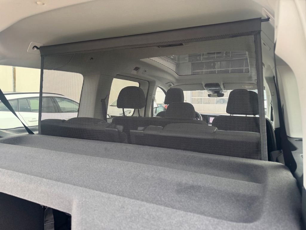 Ford Grand Tourneo 2025