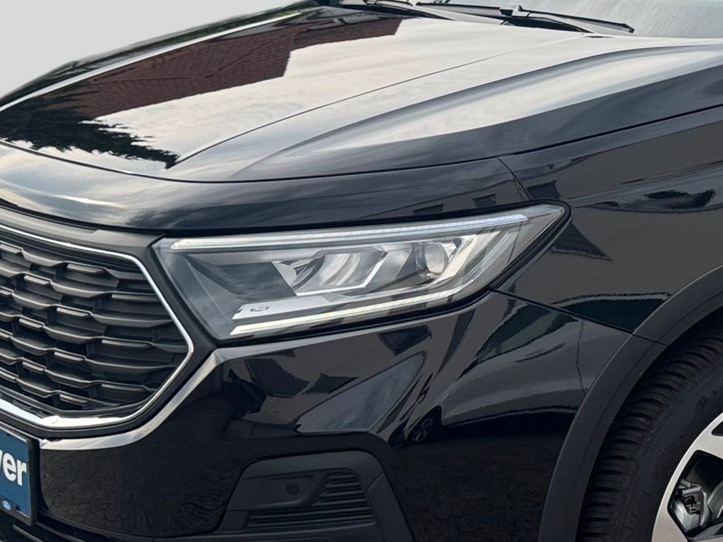 Ford Grand Tourneo 2025