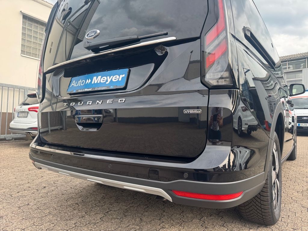 Ford Grand Tourneo 2025