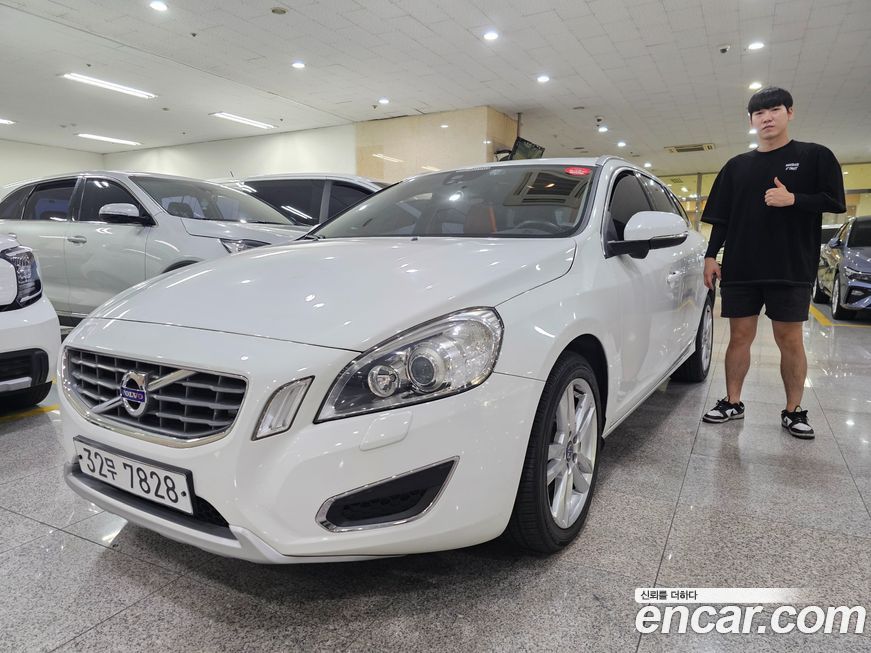 Volvo V60 2013