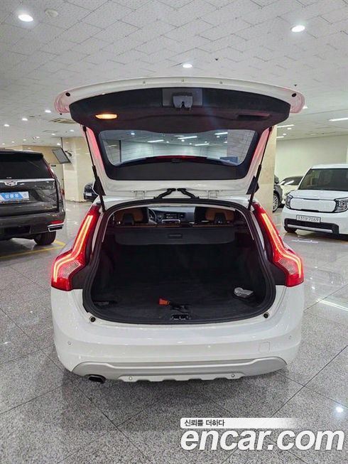 Volvo V60 2013