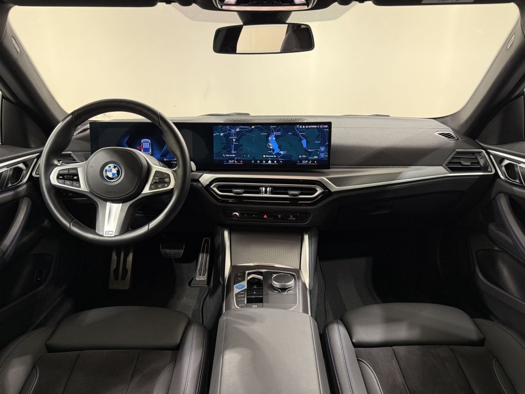 BMW i4 2023