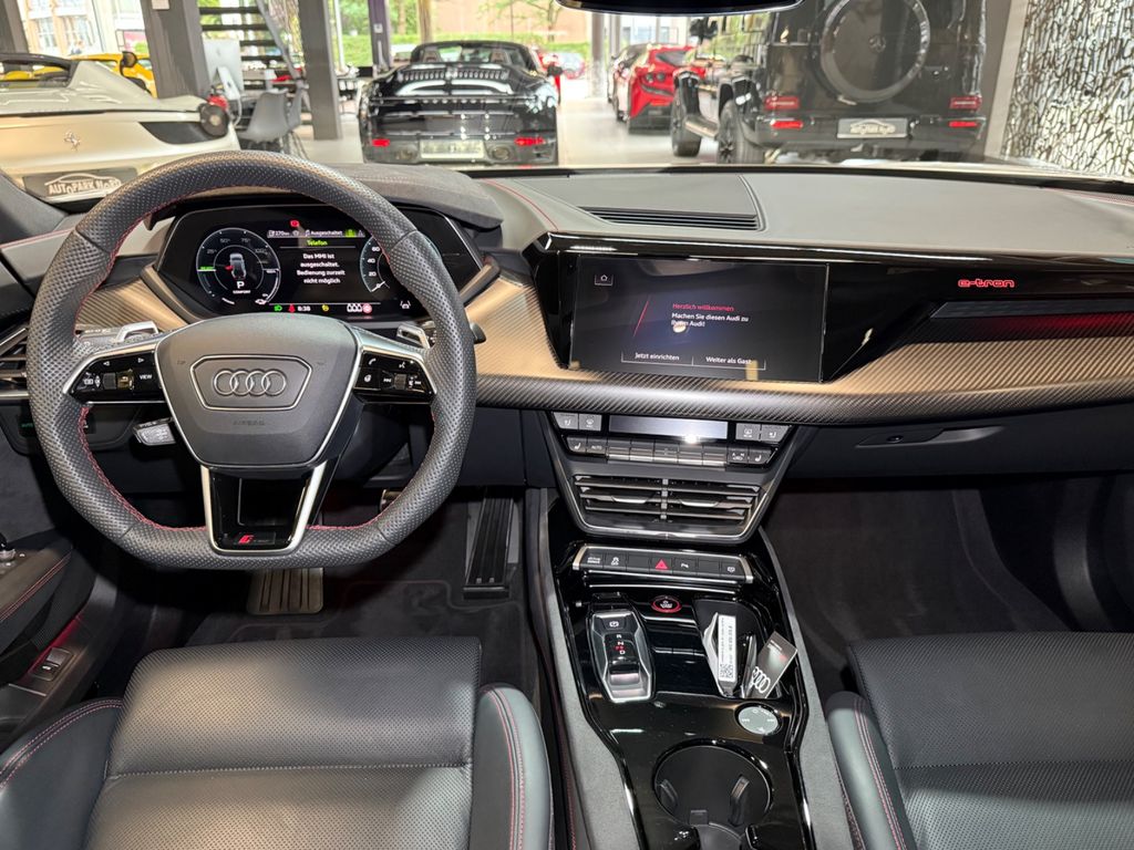 Audi RS e-tron GT 2024