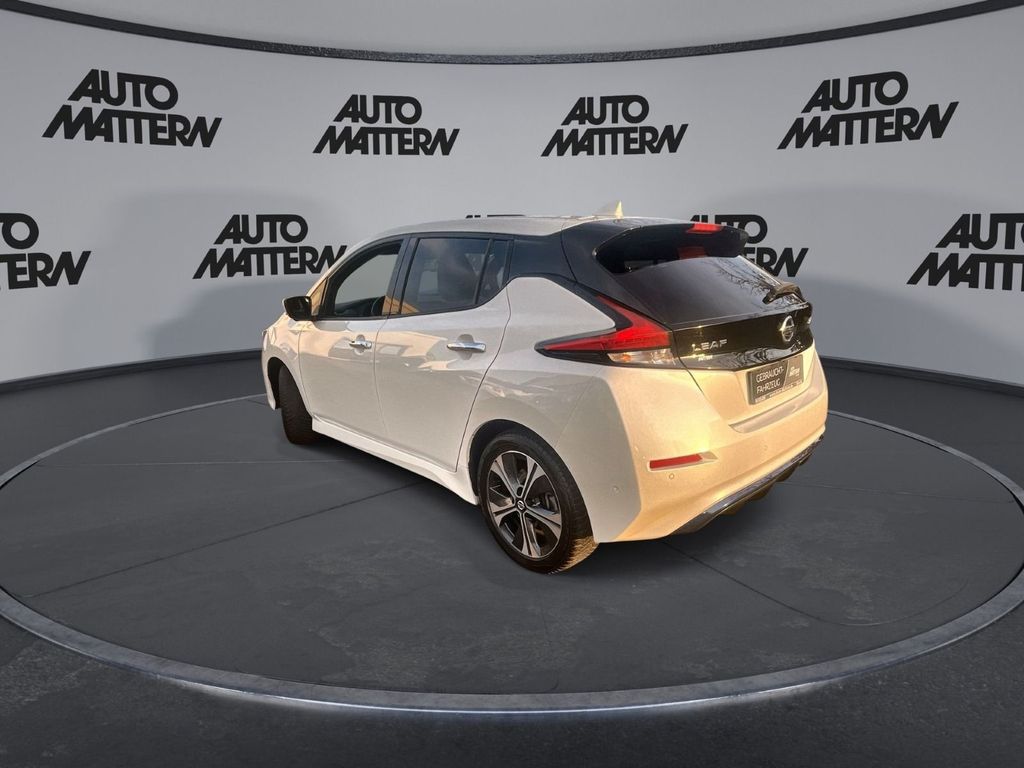 Nissan Leaf 2021