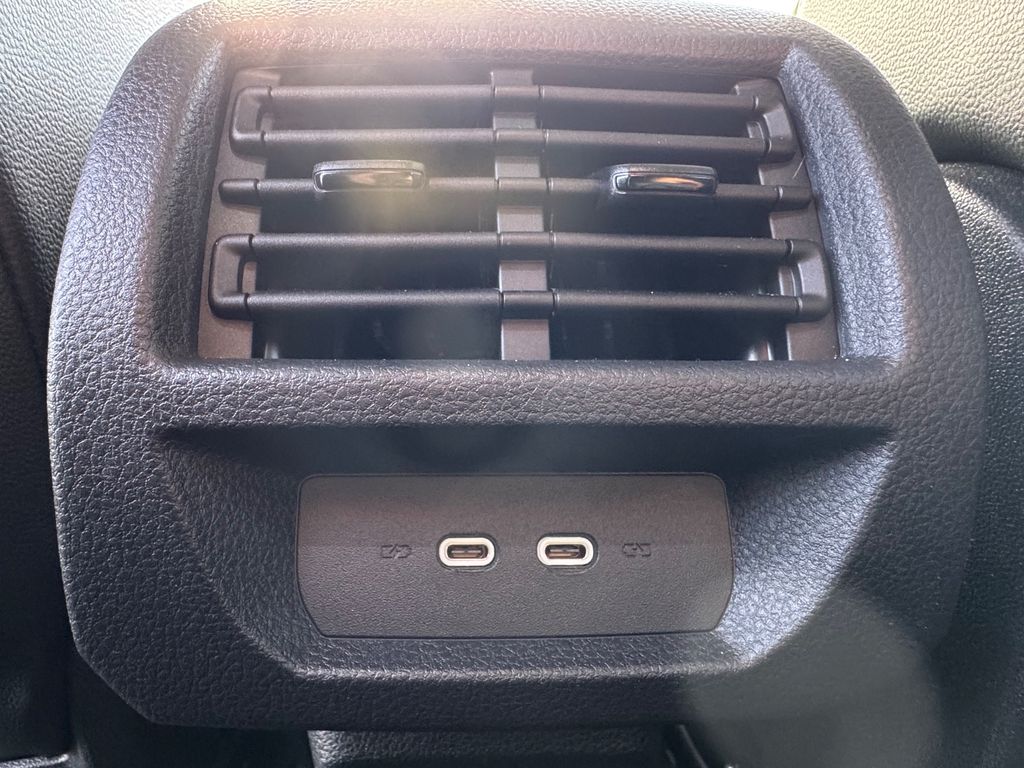 Volkswagen Caddy 2023