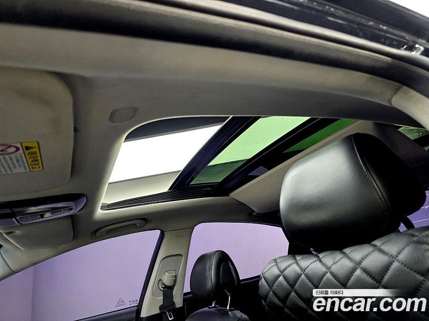 Hyundai Grandeur 2012