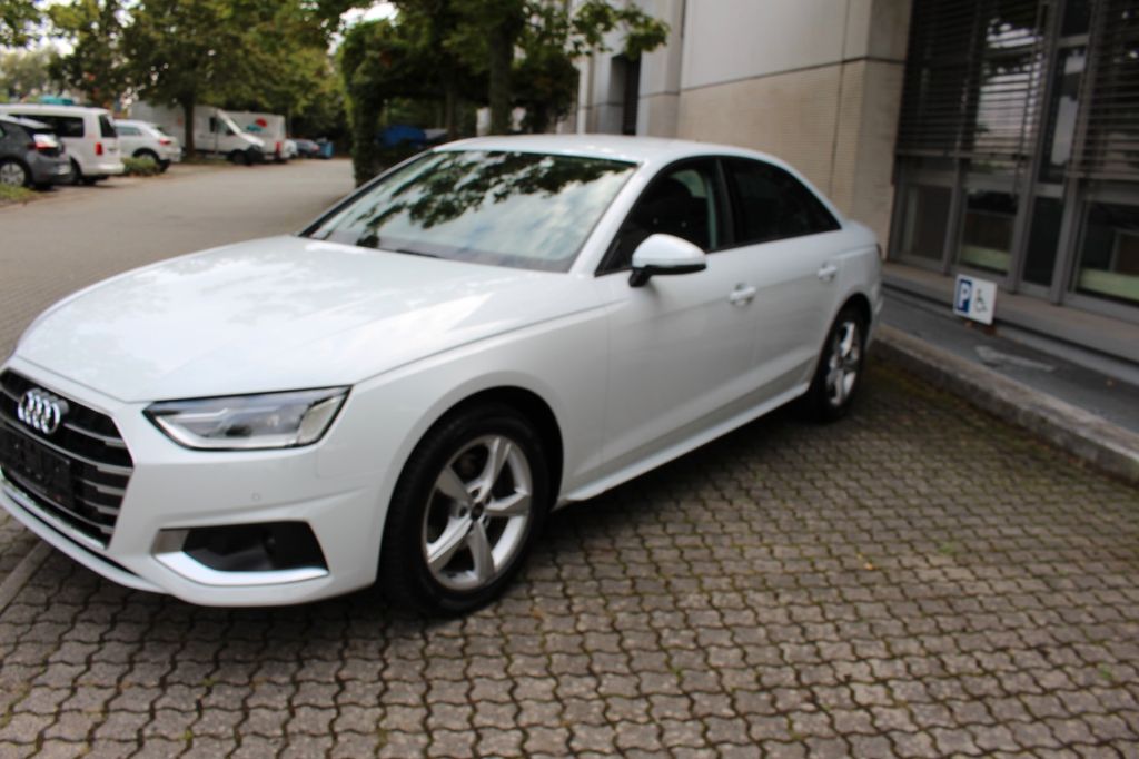 Audi A4 2022