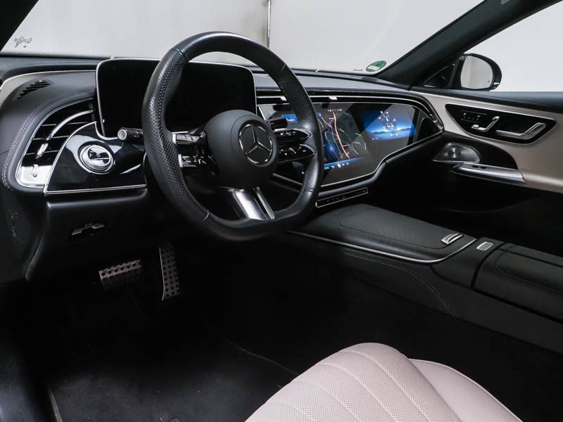 Mercedes-Benz E 300 2024