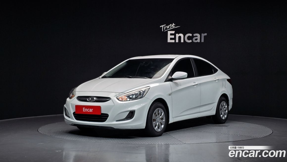 Hyundai Accent 2015