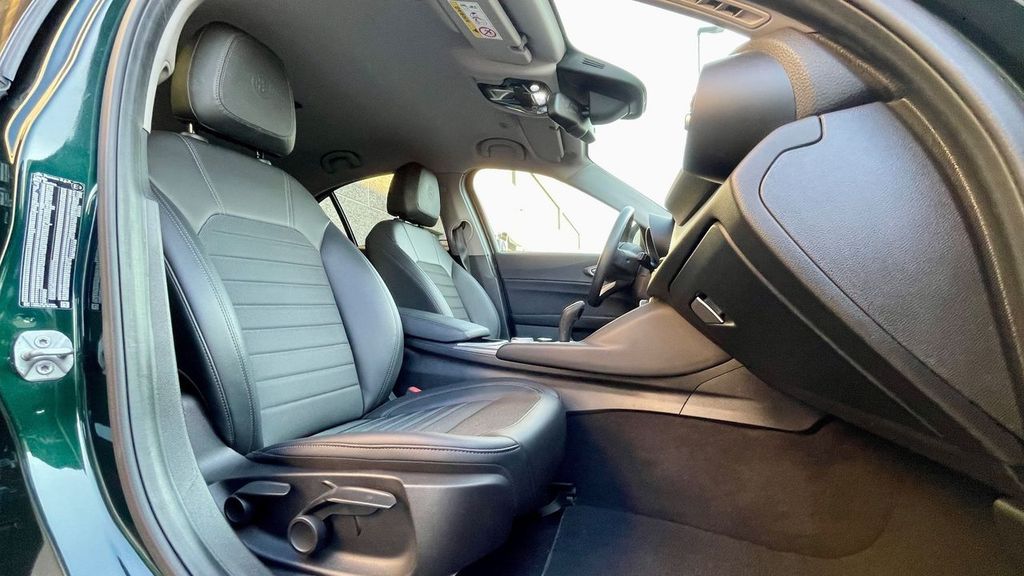 Alfa Romeo Giulia 2021