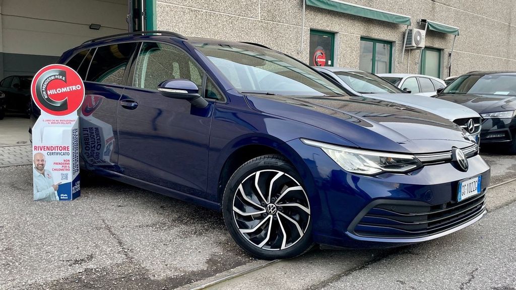 Volkswagen Golf 2021