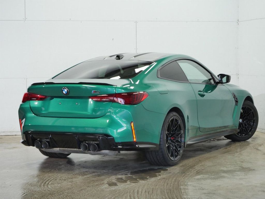 BMW M4 2025