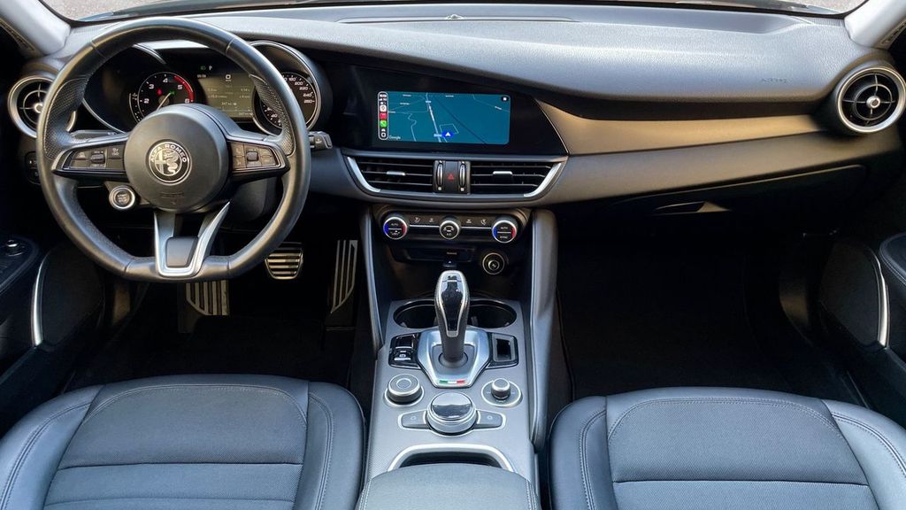 Alfa Romeo Giulia 2021