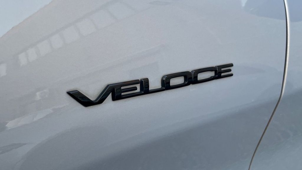 Alfa Romeo Stelvio 2021