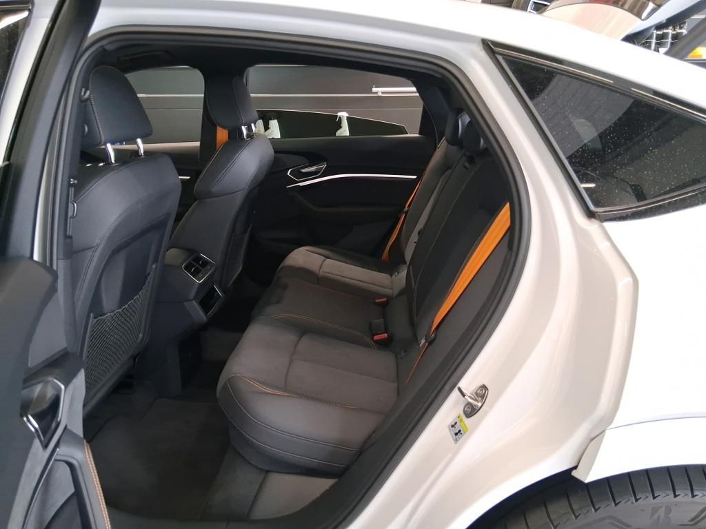 Audi e-tron 2022