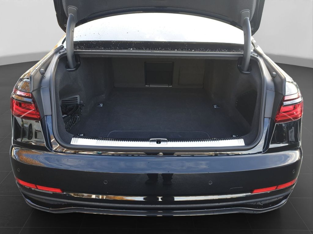 Audi A8 2022