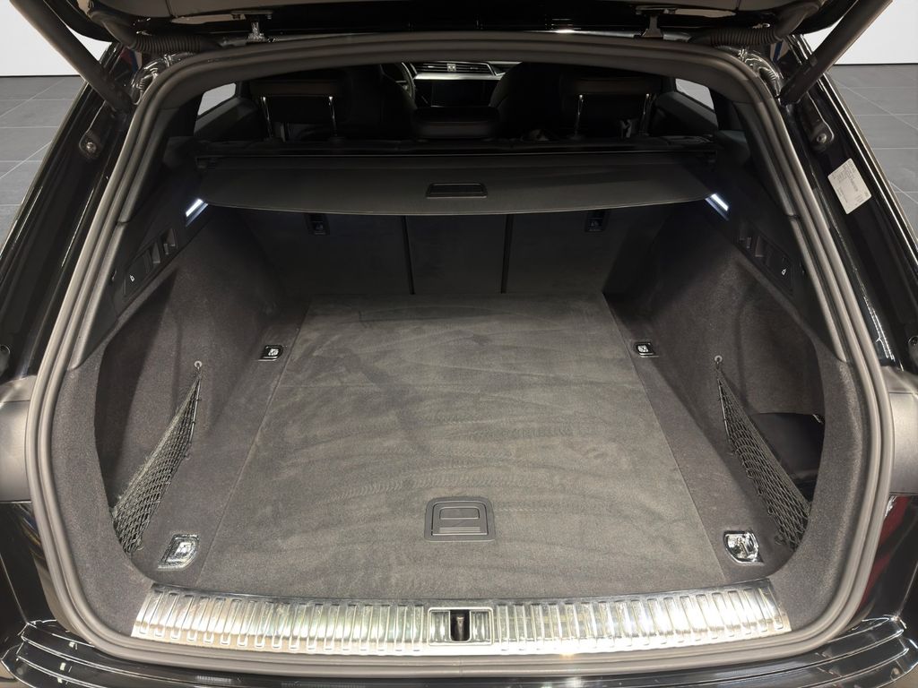 Audi e-tron 2022