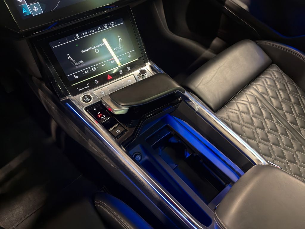 Audi e-tron 2022