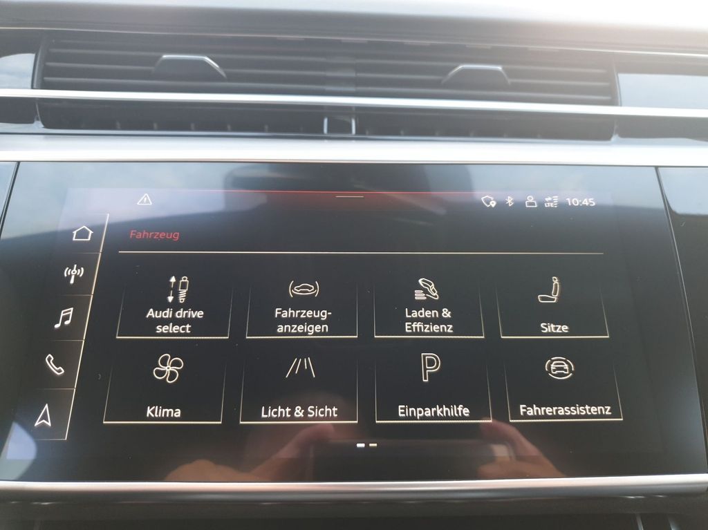 Audi A8 2022