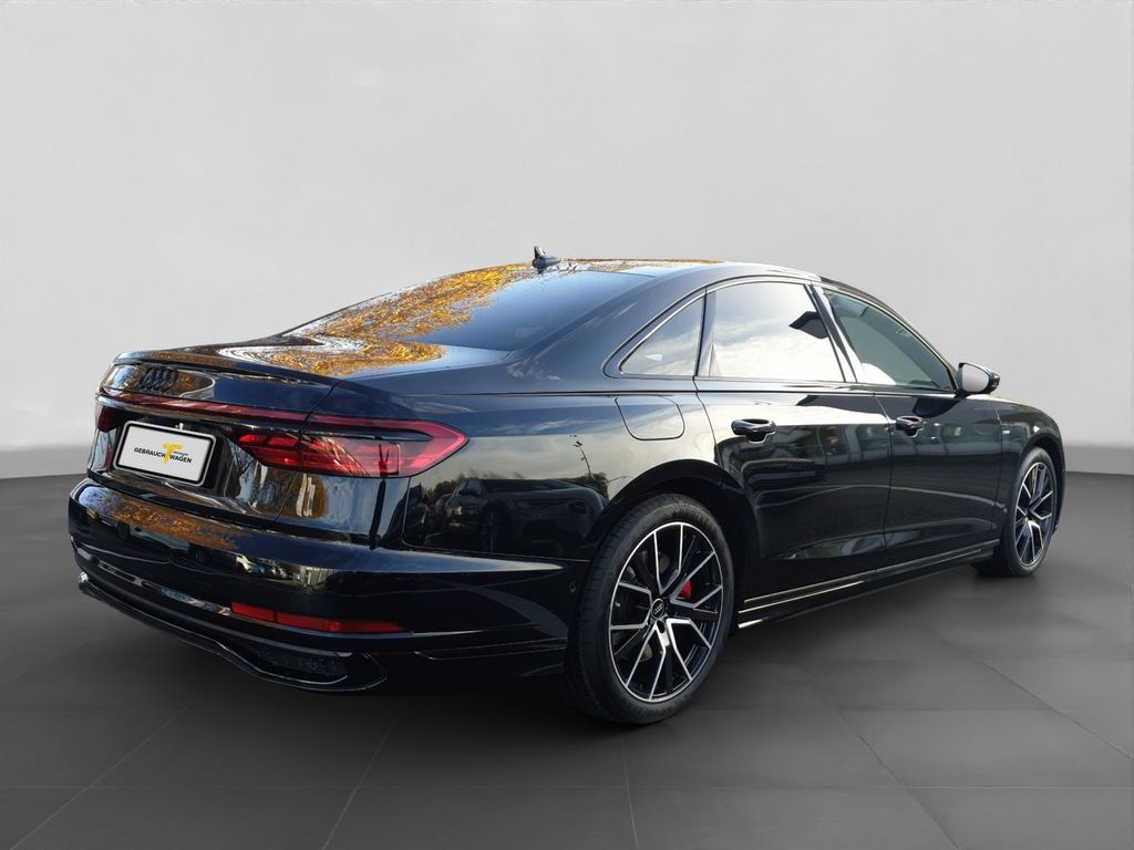 Audi A8 2022