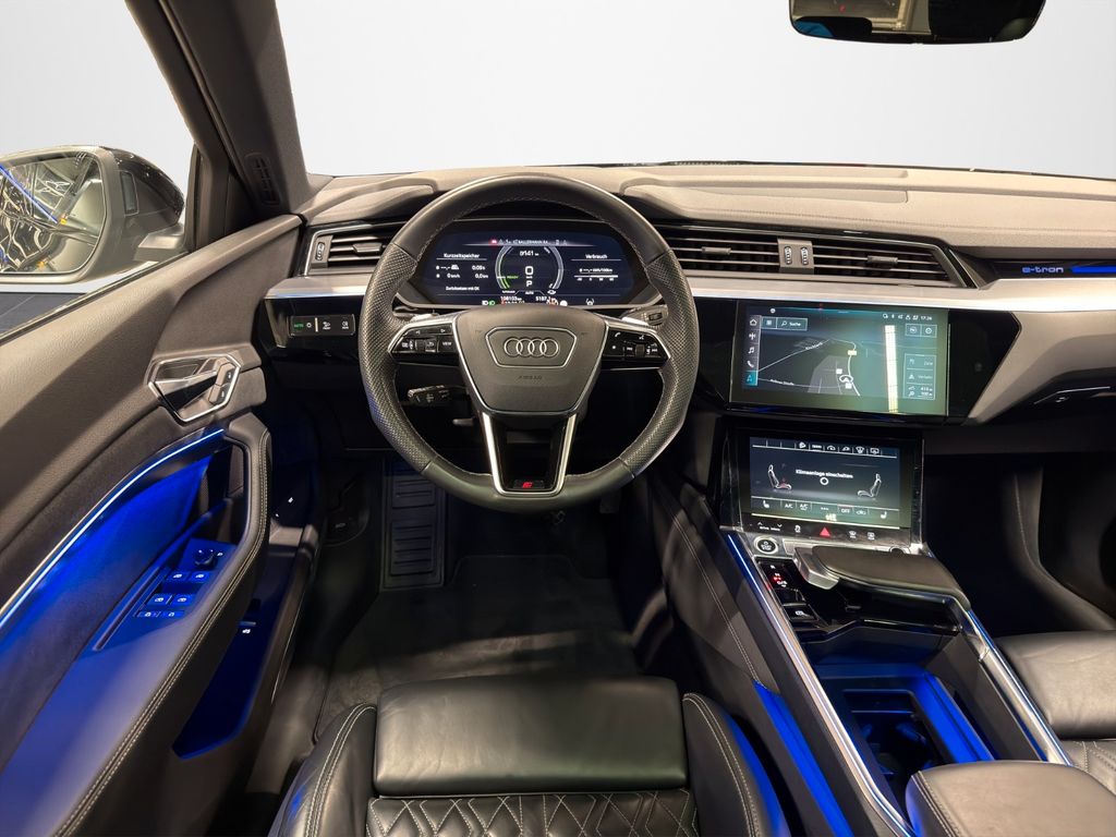 Audi e-tron 2022