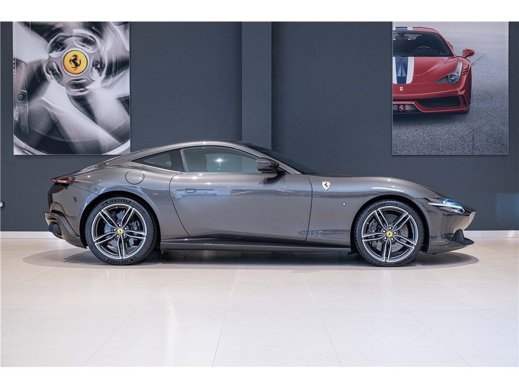 Ferrari Roma 2021