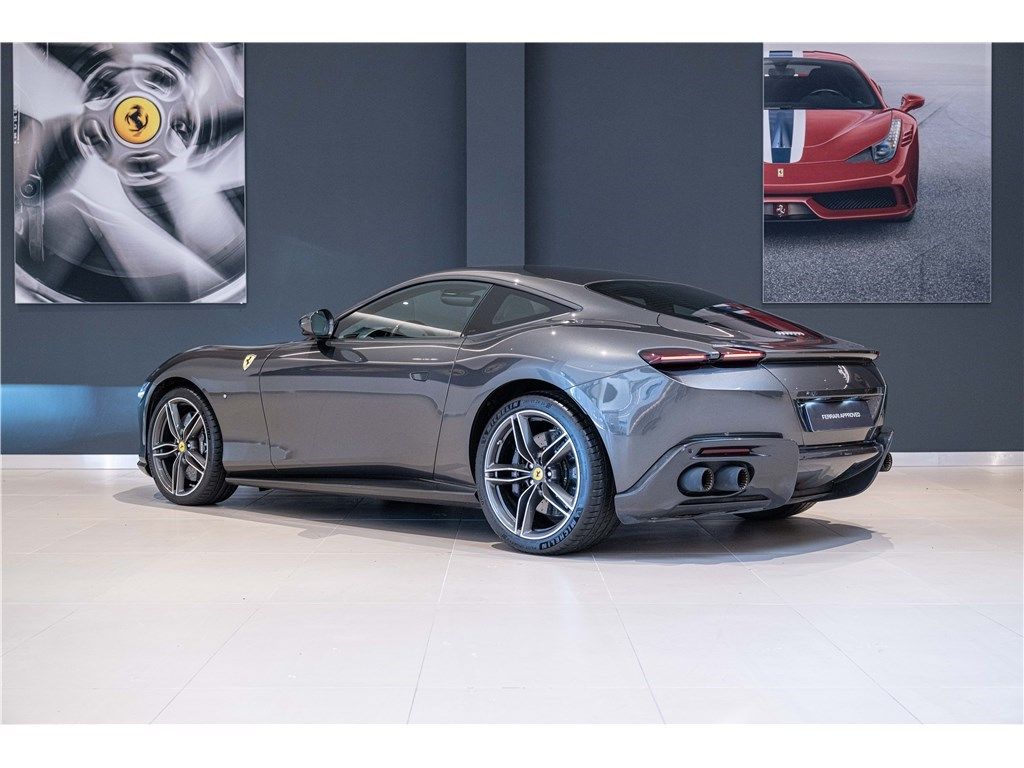 Ferrari Roma 2021