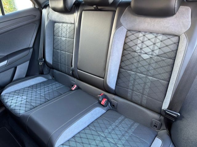 Volkswagen T-Roc 2024