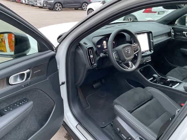 Volvo XC40 2022