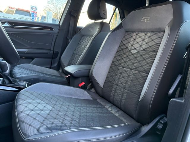 Volkswagen T-Roc 2024