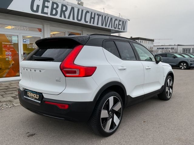 Volvo XC40 2022
