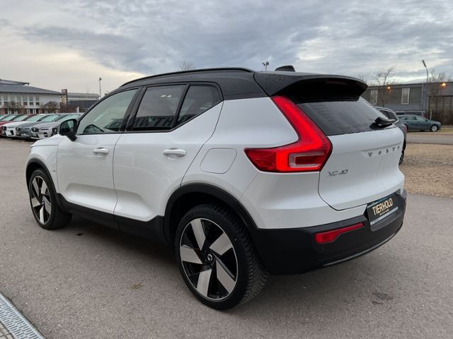 Volvo XC40 2022