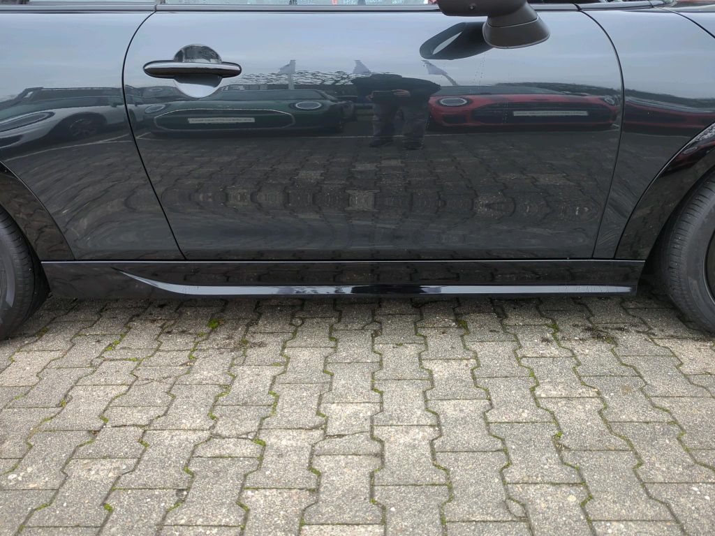 MINI John Cooper Works Cabrio 2024