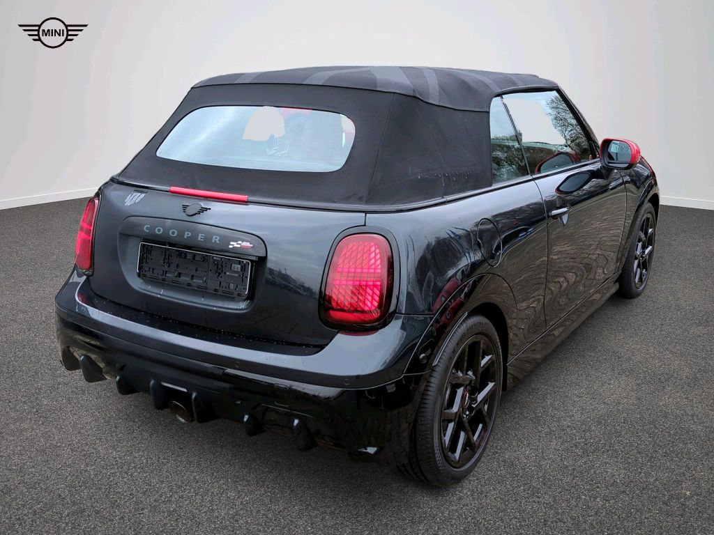 MINI John Cooper Works Cabrio 2024