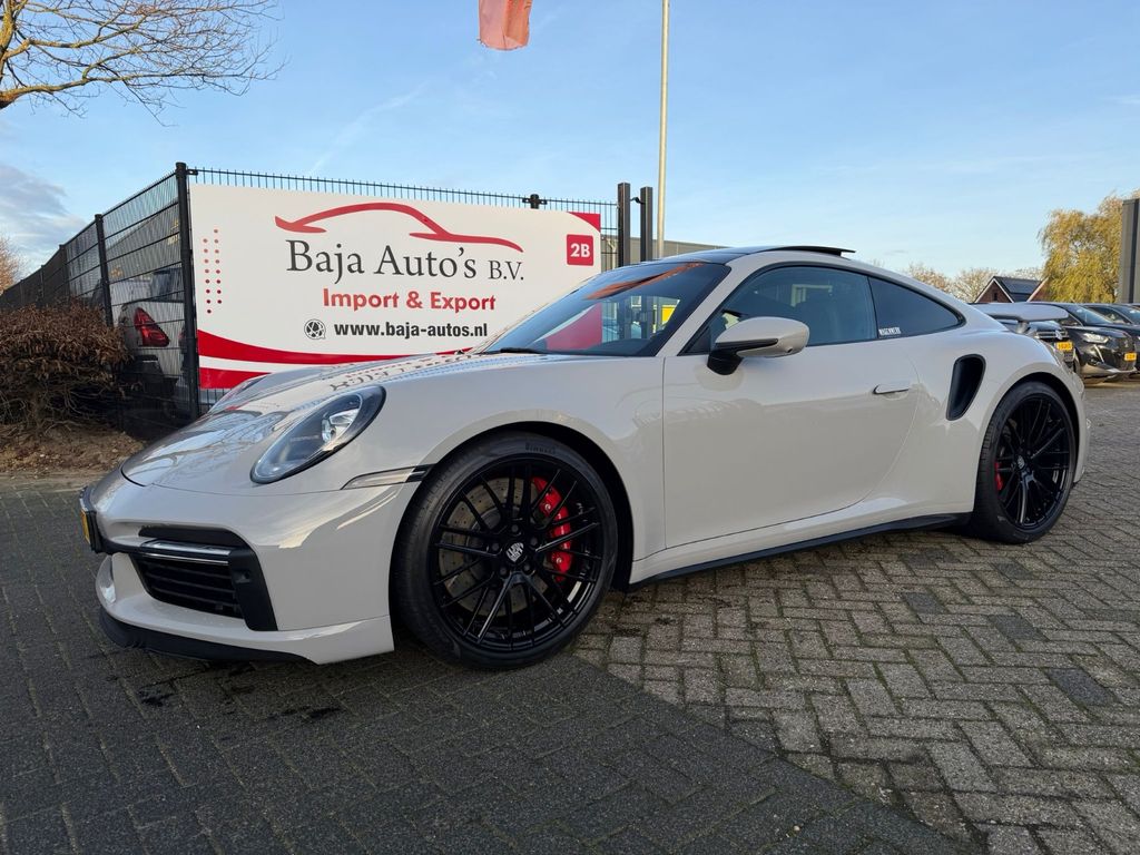 Porsche 911 2020
