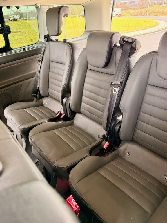 Ford Tourneo Custom 2022