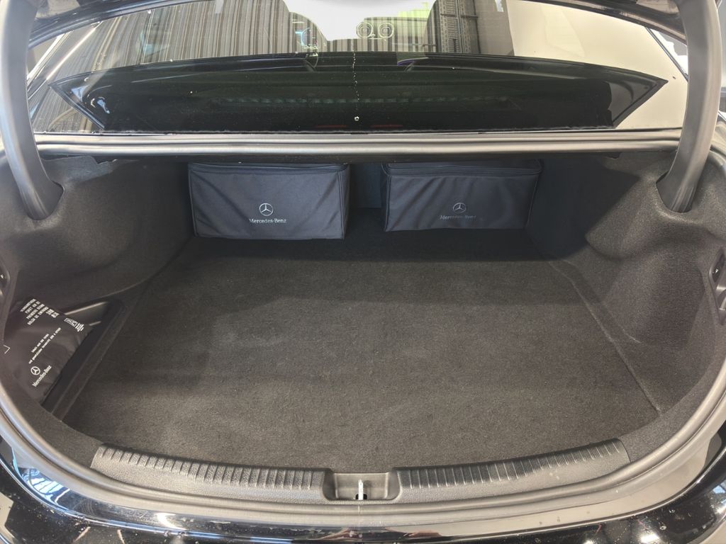 Mercedes-Benz C 300 2022