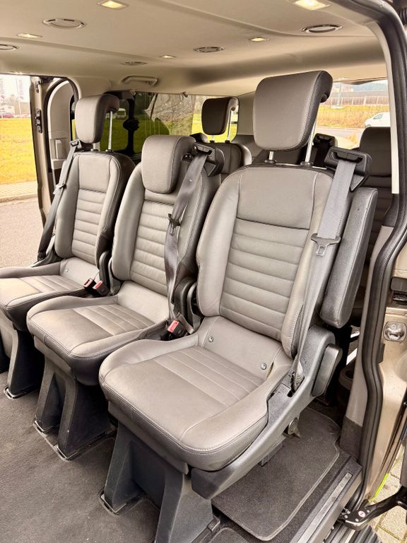 Ford Tourneo Custom 2022