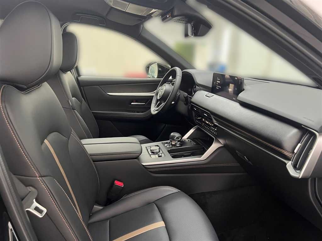 Mazda CX-60 2025