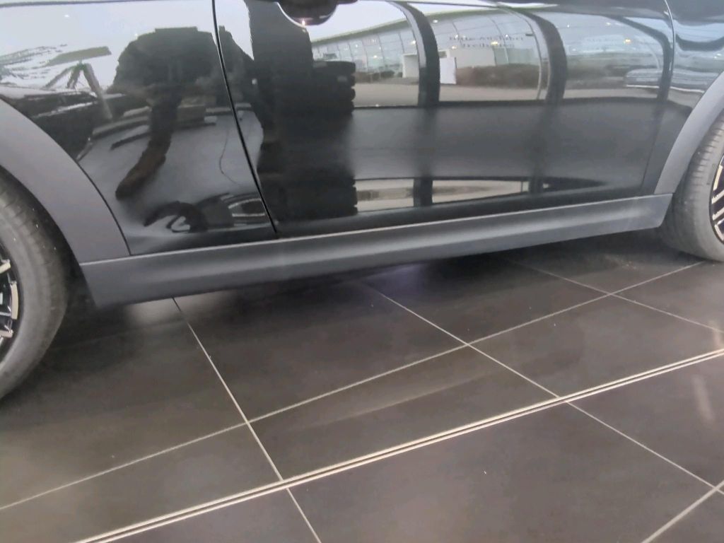 MINI Cooper Cabrio 2024