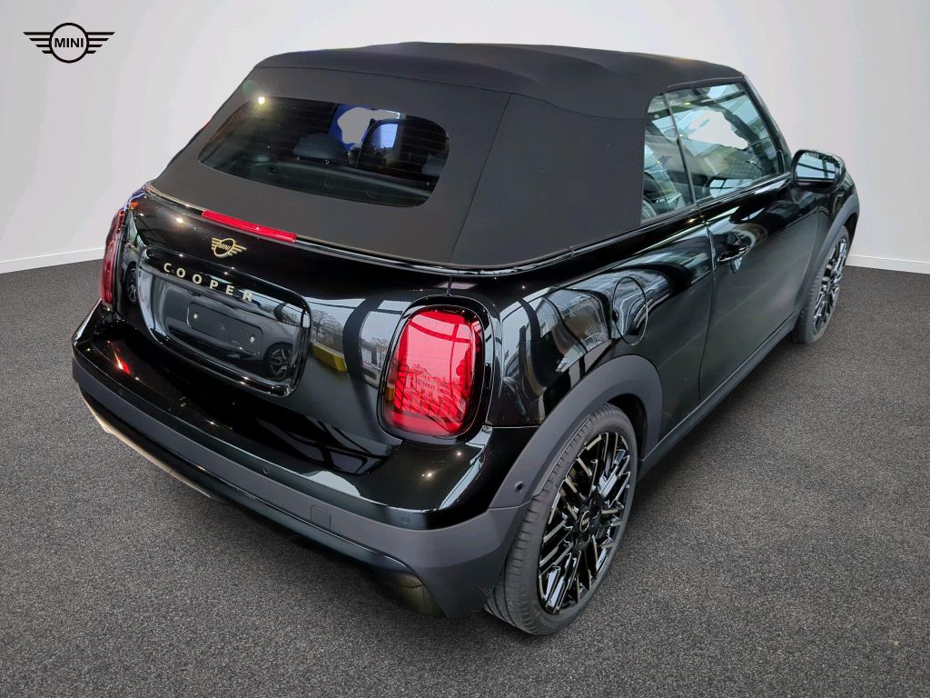 MINI Cooper Cabrio 2024