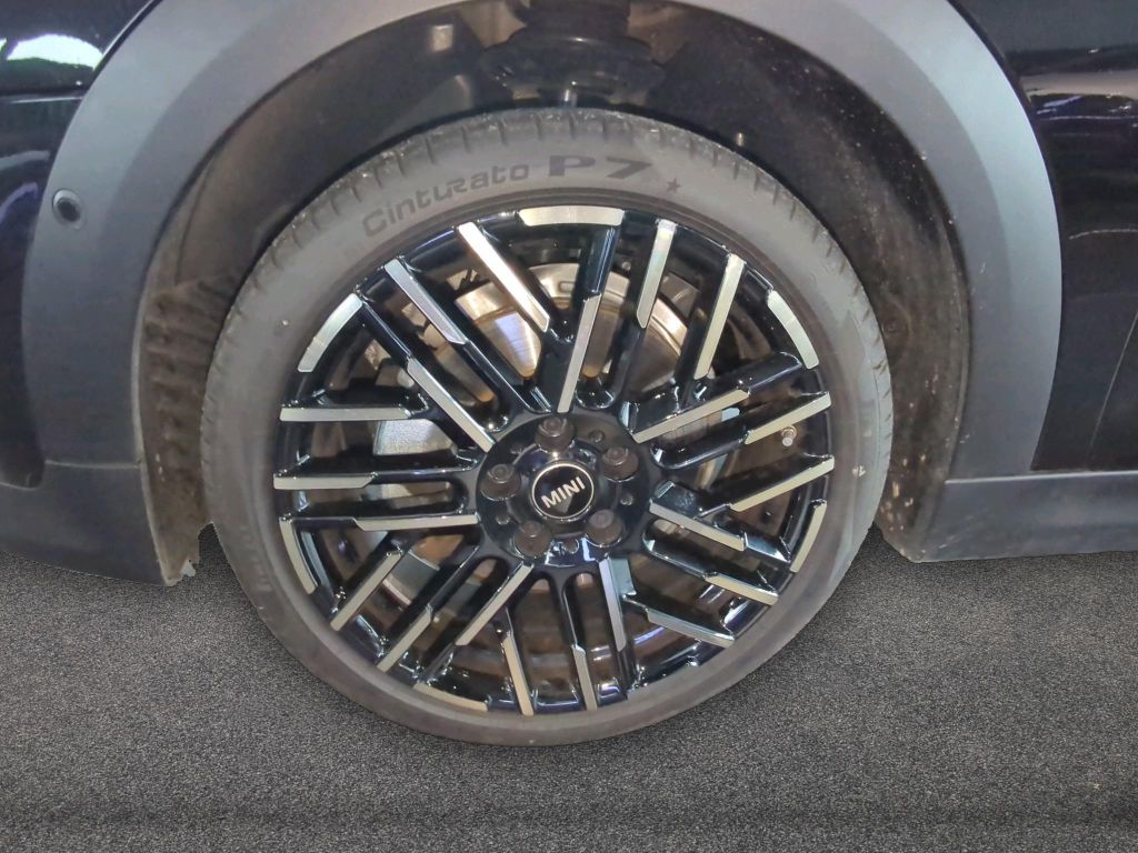 MINI Cooper Cabrio 2024