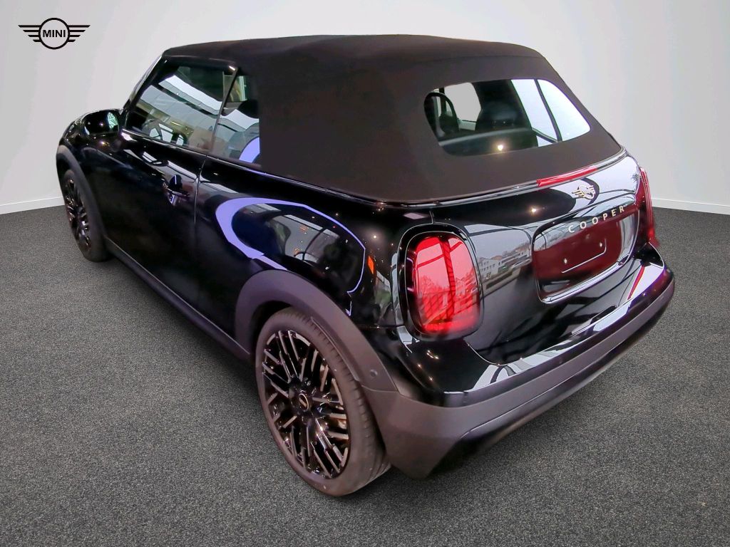 MINI Cooper Cabrio 2024
