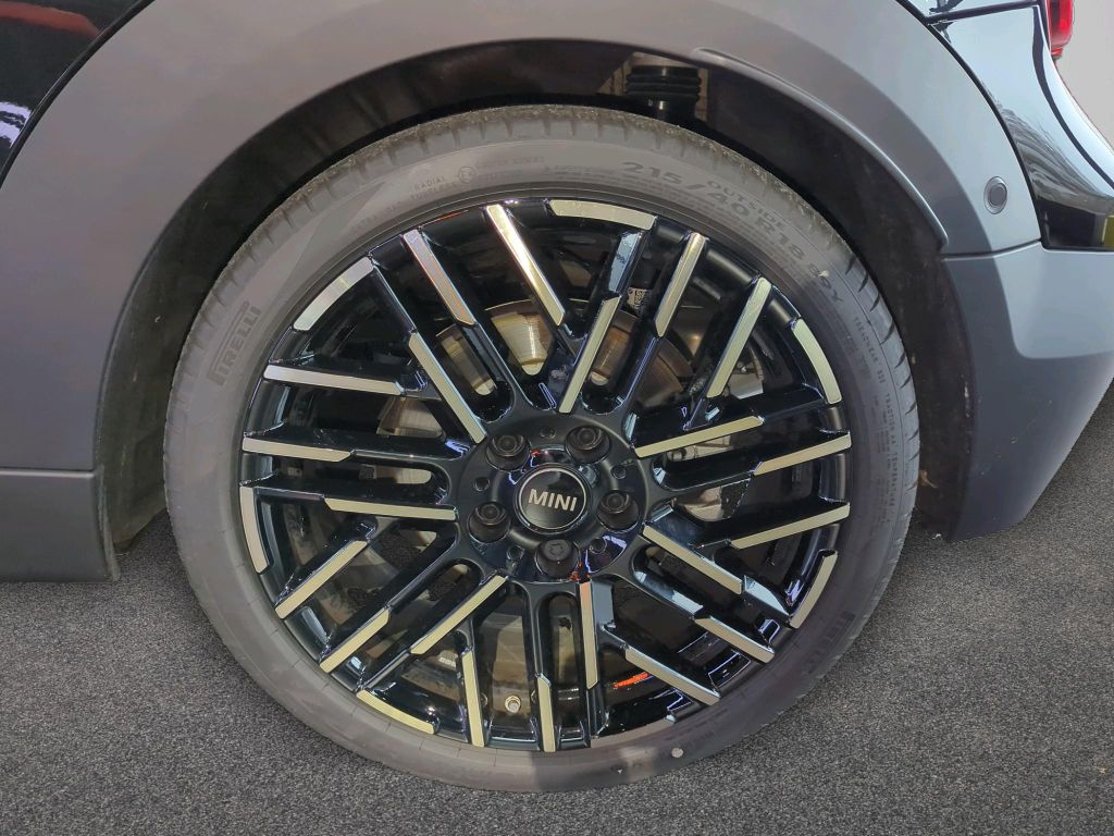 MINI Cooper Cabrio 2024