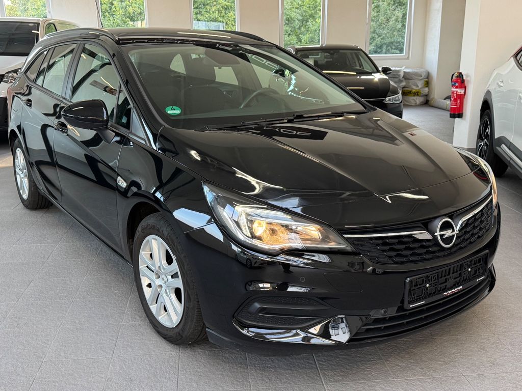 Opel Astra 2021