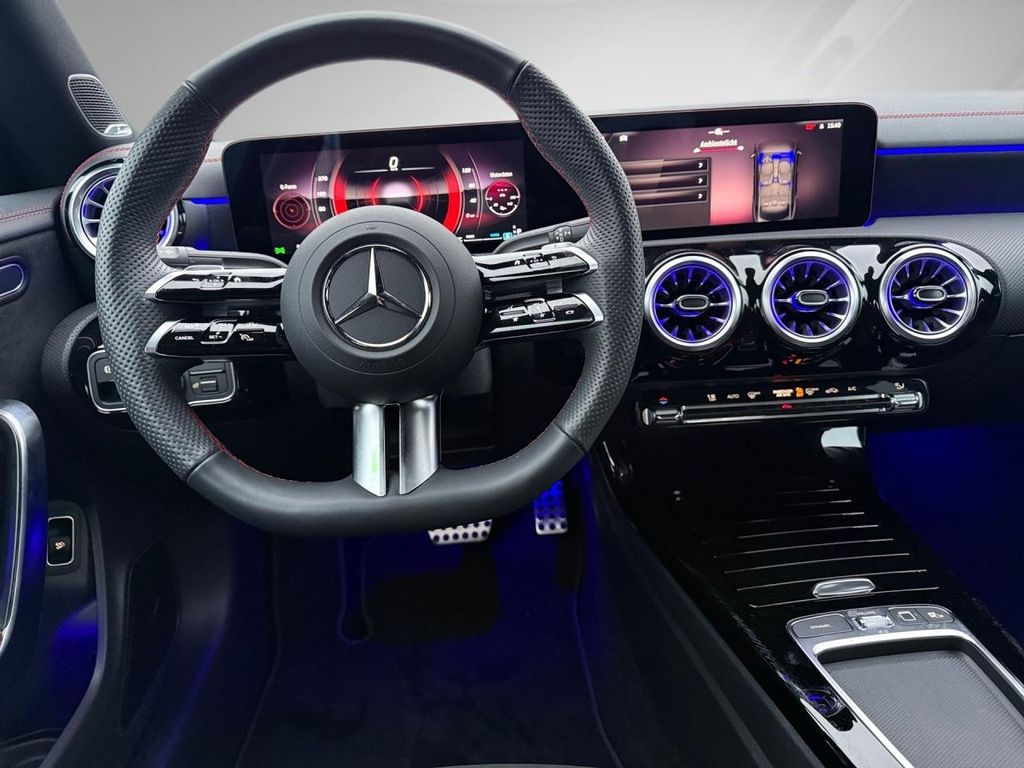 Mercedes-Benz CLA 200 2025