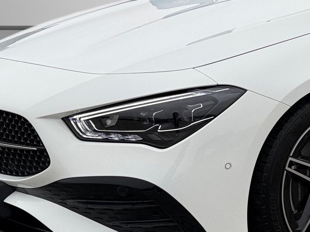 Mercedes-Benz CLA 200 2025
